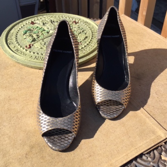 PIERRE HARDY FRENCH HIGH END DESIGNER EUC LIKE NEW - Picture 2 of 5